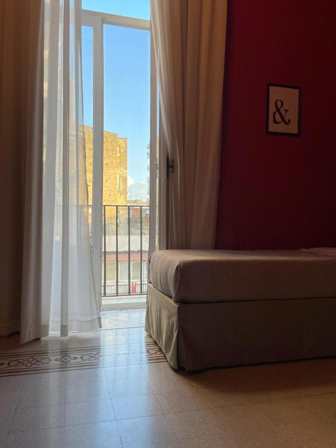 Holiday Naples Art Rooms Kültér fotó